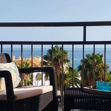 Apartamento Frente Al Mar En La Torrecilla Nerja Bagian luar foto