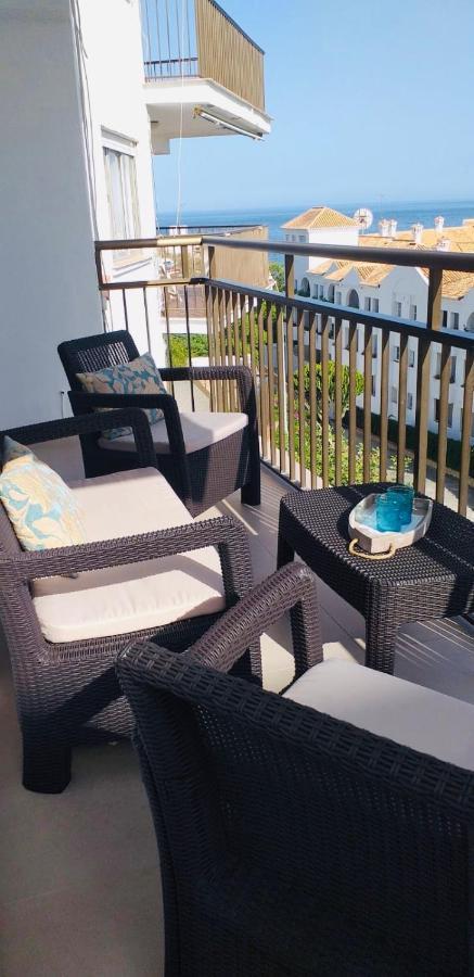 Apartamento Frente Al Mar En La Torrecilla Nerja Bagian luar foto